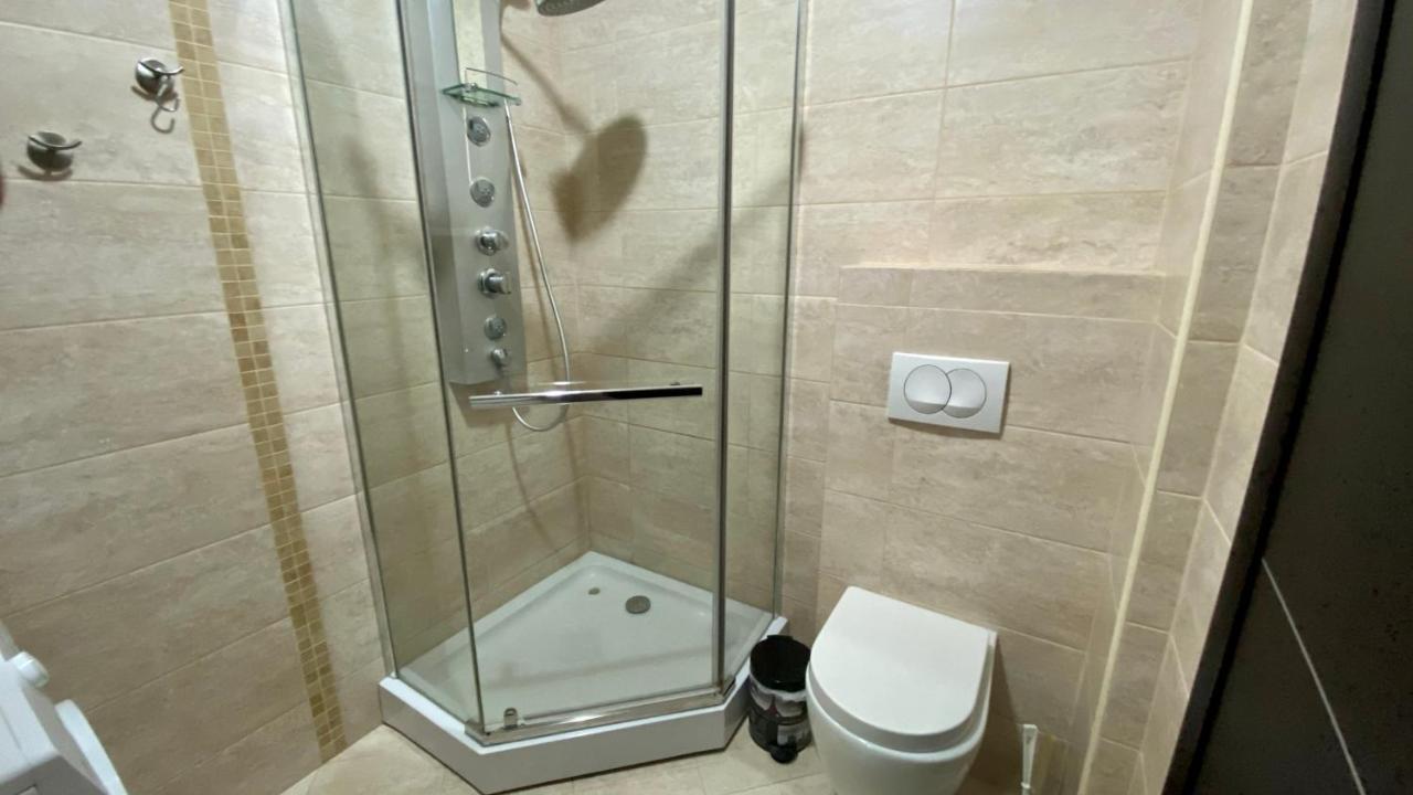 Karina Apartment Budva Buitenkant foto