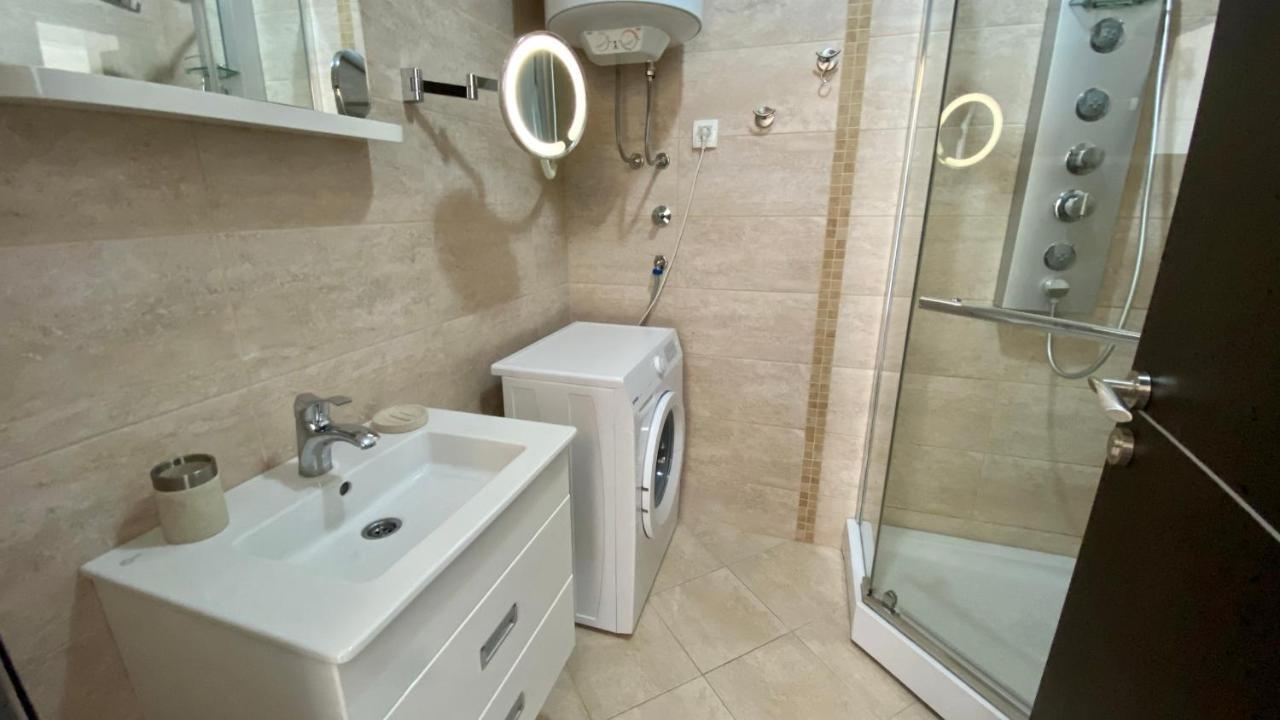Karina Apartment Budva Buitenkant foto