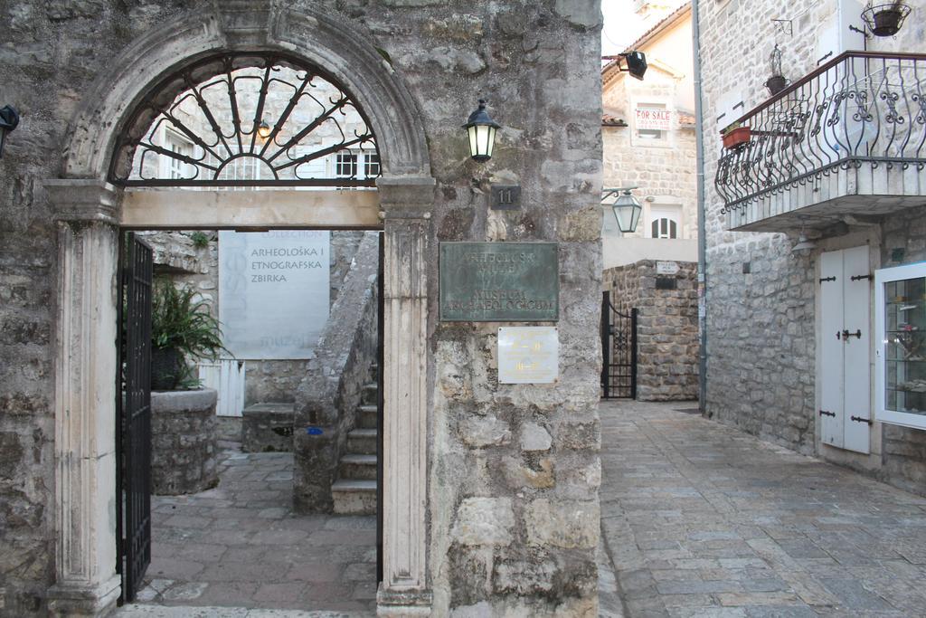 Karina Apartment Budva Buitenkant foto