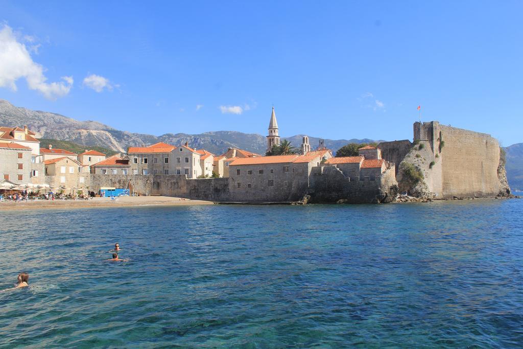 Karina Apartment Budva Buitenkant foto