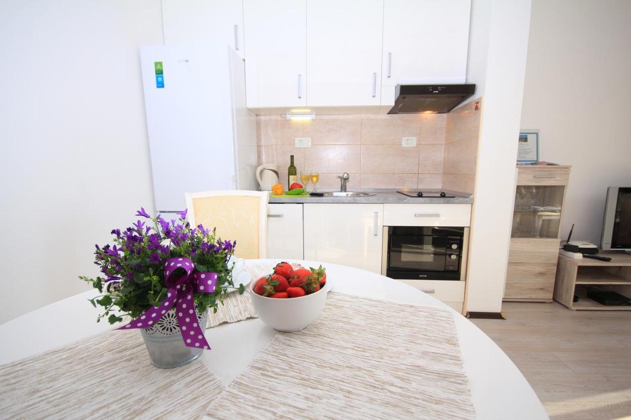 Karina Apartment Budva Buitenkant foto